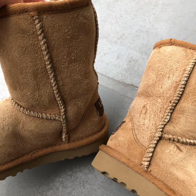 UGG(アグ)のUGG kidsブーツ  #16.0 キッズ/ベビー/マタニティのキッズ靴/シューズ(15cm~)(ブーツ)の商品写真