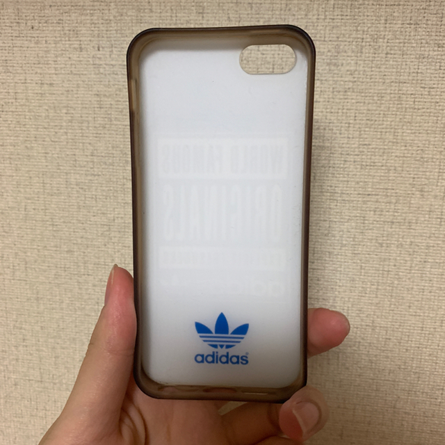 adidas(アディダス)のadidas iPhoneケース スマホ/家電/カメラのスマホアクセサリー(iPhoneケース)の商品写真