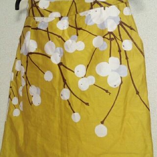 マリメッコ(marimekko)のレア＊マリメッコ スカート 36＊marimekko LUMIMARJA(ひざ丈スカート)