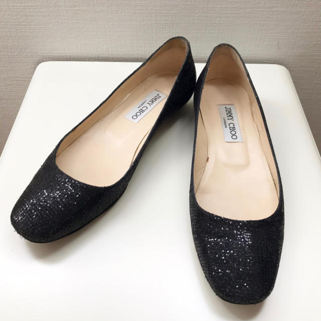 JIMMY CHOO(ジミーチュウ)のジミーチュウフラットパンプス レディースの靴/シューズ(ハイヒール/パンプス)の商品写真