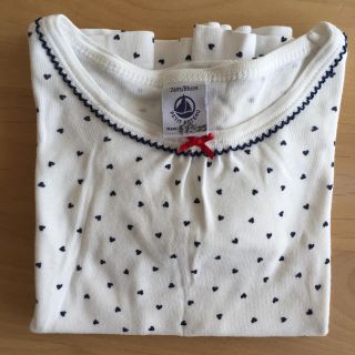 プチバトー(PETIT BATEAU)の【SALE】プチバトー ハート柄 パジャマ(パジャマ)