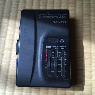 サンヨー(SANYO)のカセットラジオとヘッドホン  ももんが様専用(ポータブルプレーヤー)