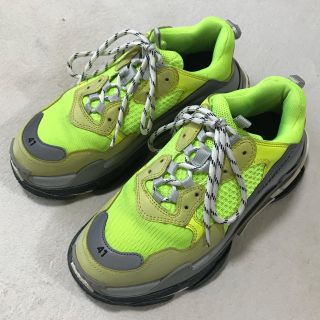 バレンシアガ(Balenciaga)のBALENCIAGA TripleS ネオンイエロー バレンシアガ ヴェトモン(スニーカー)