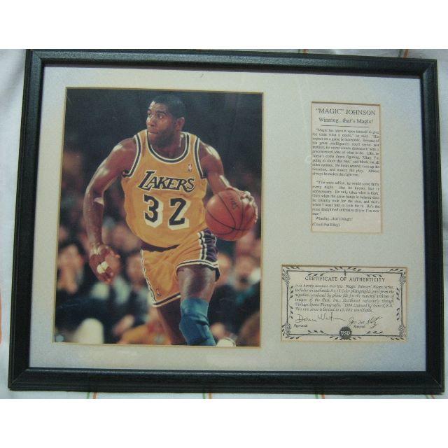 USA製・NBAマジックジョンソン額・真正品・限定品(#MGJ-10) エンタメ/ホビーのタレントグッズ(スポーツ選手)の商品写真