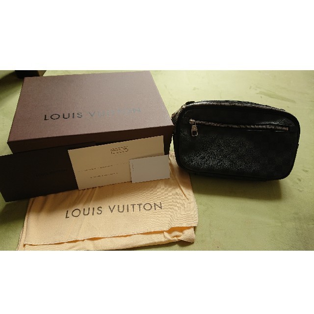 【激安大特価!】 LOUIS VUITTON アンブレール ダミエ・グラフィット VITTON - ショルダーバッグ 【激安大特価!】 LOUIS VUITTON アンブレール ダミエ・グラフィット VITTON - ショルダーバッグ