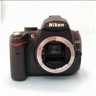 ニコン(Nikon)のNikon  D5000ボディ(デジタル一眼)