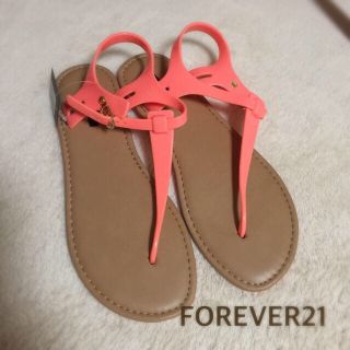 フォーエバートゥエンティーワン(FOREVER 21)のFOREVER21♡ラバーサンダル(サンダル)