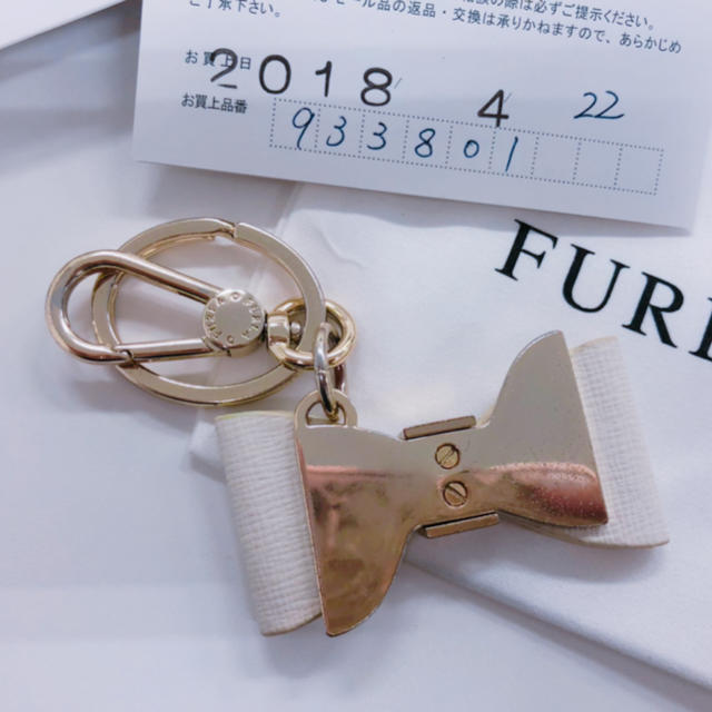 Furla(フルラ)の【本物】フルラ リボン キーホルダー レディースのファッション小物(キーホルダー)の商品写真