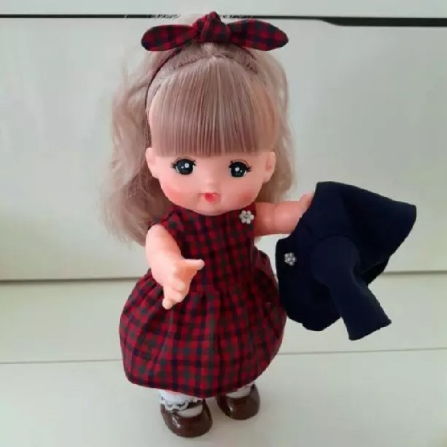 メルちゃん3点セット⭐ファミリア風チェックワンピ+ヘアリボン+紺ジャケット ハンドメイドのぬいぐるみ/人形(人形)の商品写真
