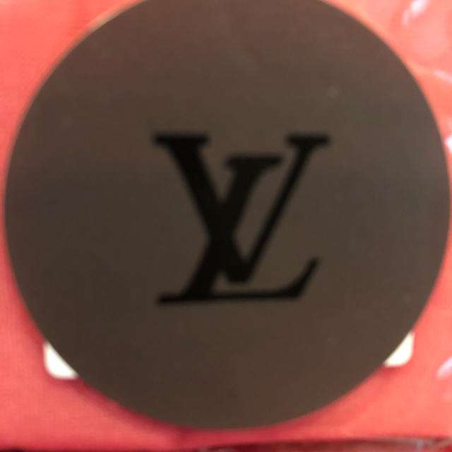 LOUIS VUITTON(ルイヴィトン)の LOU I S  V U I T T ON  ルイヴィトン値下げ レディースのレッグウェア(タイツ/ストッキング)の商品写真