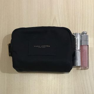 マークジェイコブス(MARC JACOBS)のMARC JACOBS ナイロンノット ポーチ ブラック 化粧ポーチ(ポーチ)