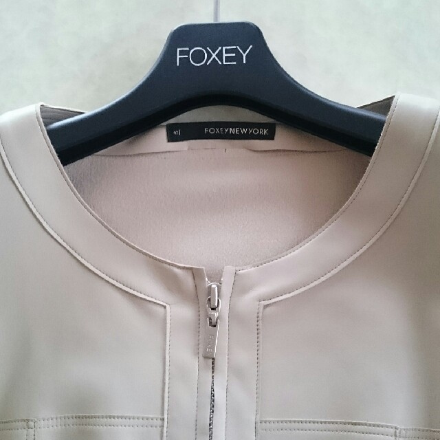 FOXEY(フォクシー)のフォクシーニューヨーク ジャケット レディースのジャケット/アウター(ノーカラージャケット)の商品写真