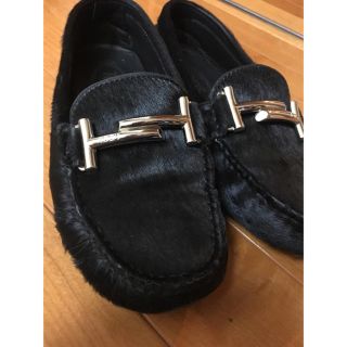 トッズ(TOD'S)のトッズ TOD'S シューズ ブラック 値下げ(ローファー/革靴)