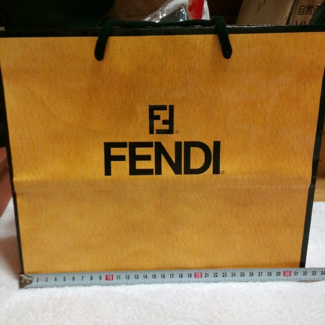 FENDI(フェンディ)のFENDI　ショッピングバック レディースのバッグ(ショップ袋)の商品写真