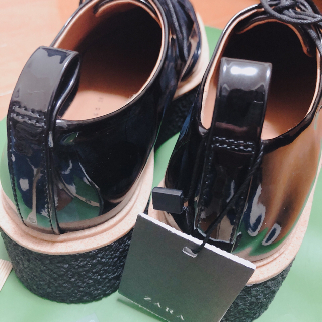 ZARA(ザラ)のZARA プラットフォームブルーチャー レディースの靴/シューズ(ローファー/革靴)の商品写真