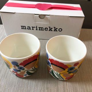 マリメッコ(marimekko)のマリメッコ コップ【新品、未使用】(グラス/カップ)