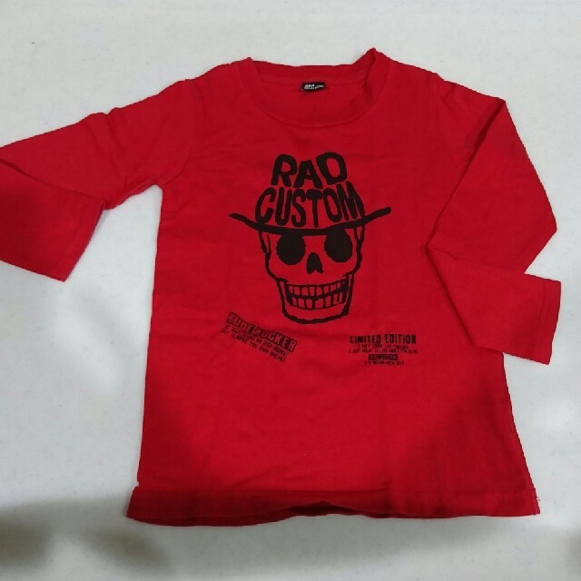 RAD CUSTOM(ラッドカスタム)のRAD CUSTOM ロンＴ 長袖 Ｔシャツ 赤 120 キッズ/ベビー/マタニティのキッズ服男の子用(90cm~)(Tシャツ/カットソー)の商品写真