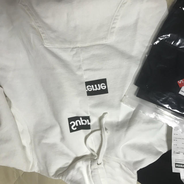 大勧め supreme ギャルソン パーカー - tattoostudiobecause.be