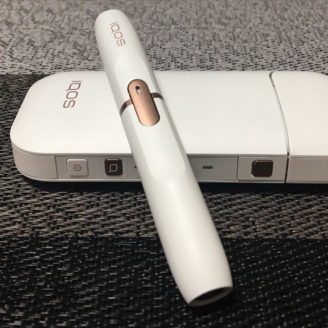 専用出品  アイコス IQOS 2.4plus ホワイト 美品 TAS