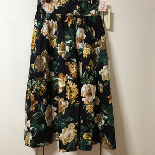 シマムラ(しまむら)の花柄スカート 新品！！値下げ！！(ロングスカート)