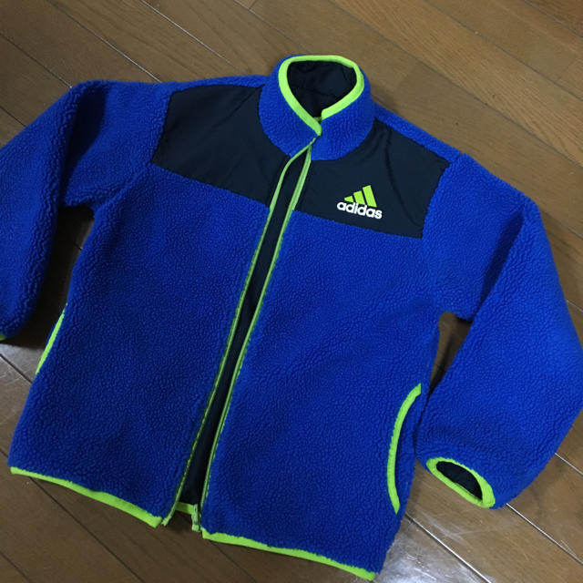 adidas(アディダス)のadidas◆アディダス リバーシブル ウィンドブレーカー 裏フリース キッズ/ベビー/マタニティのキッズ服男の子用(90cm~)(ジャケット/上着)の商品写真