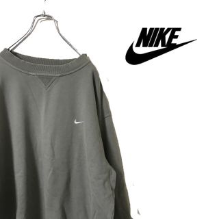 ナイキ(NIKE)のNIKE ナイキ スウェット トレーナー ワンポイント 胸ロゴ スウォッシュ(スウェット)