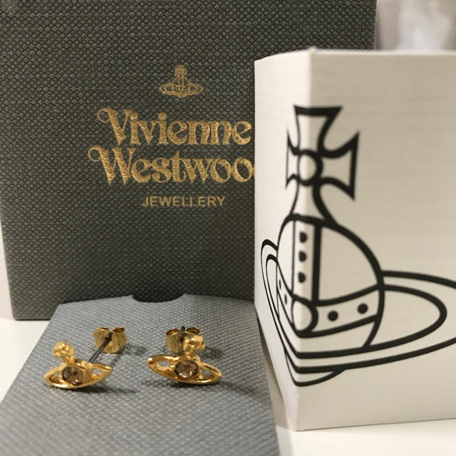 Vivienne Westwood(ヴィヴィアンウエストウッド)のピアス レディースのアクセサリー(ピアス)の商品写真