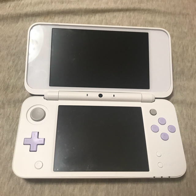 ニンテンドー2ds みっち様専用 2ds Ll とび森ソフトダウンロード済み の通販 By Amie S Shop ニンテンドー2ds ならラクマ