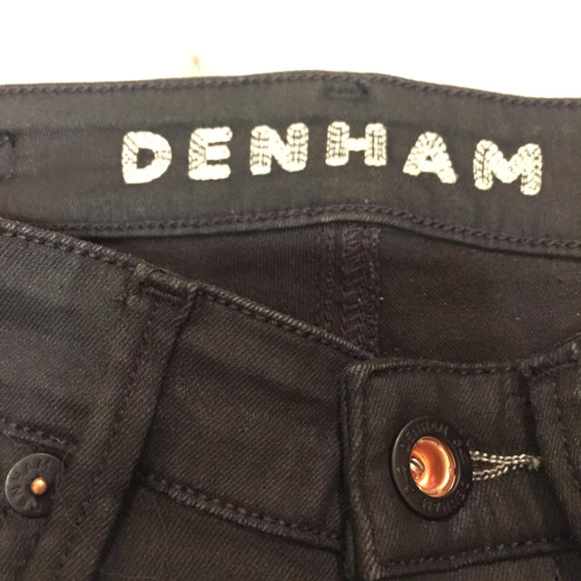 DENHAM(デンハム)のDENHAM ブラックスキニーパンツ  デンハム w23 レディースのパンツ(スキニーパンツ)の商品写真