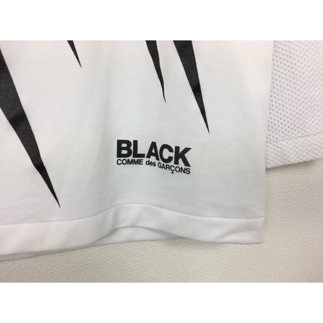 BLACK COMME des GARCONS(ブラックコムデギャルソン)のNIKE × BLACK コムデギャルソン / Tシャツ カットソー レディースのトップス(シャツ/ブラウス(長袖/七分))の商品写真