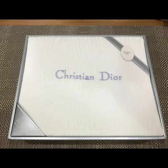 Christian Dior(クリスチャンディオール)のDior ベッドシーツ インテリア/住まい/日用品の寝具(シーツ/カバー)の商品写真