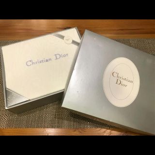 Christian Dior(シーツ/カバー)のフリマアイテム一覧 Christian Dior(シーツ/カバー)のフリマアイテム一覧
