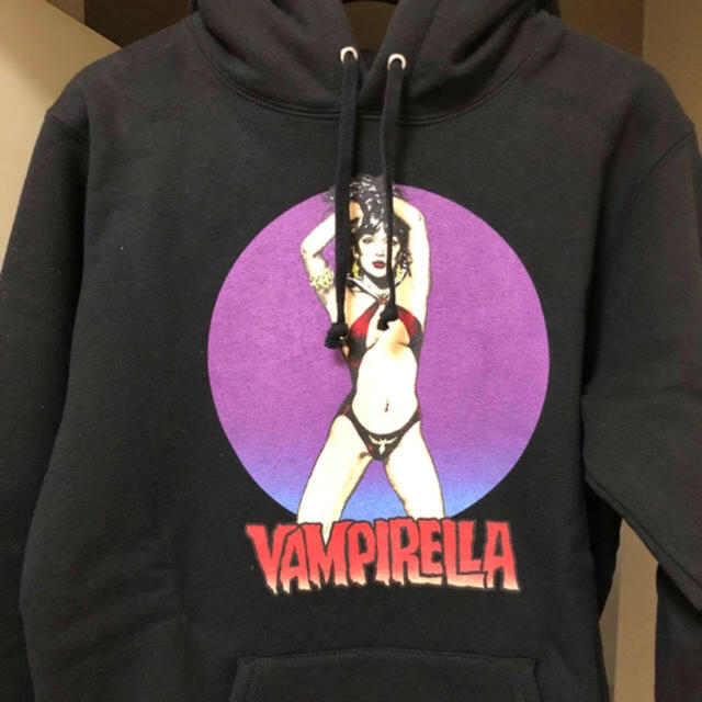 Supreme(シュプリーム)のSupreme シュプリーム Vampirella キムタク メンズのトップス(パーカー)の商品写真