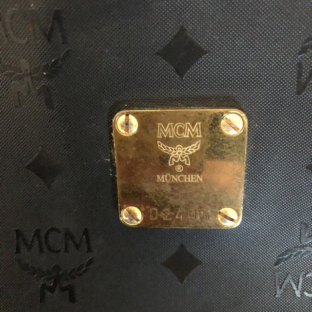 MCM(エムシーエム)のMCM  トーマス様専用 メンズのバッグ(セカンドバッグ/クラッチバッグ)の商品写真