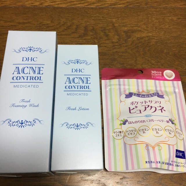 DHC(ディーエイチシー)のDHC 薬用アクネセット コスメ/美容のスキンケア/基礎化粧品(化粧水/ローション)の商品写真