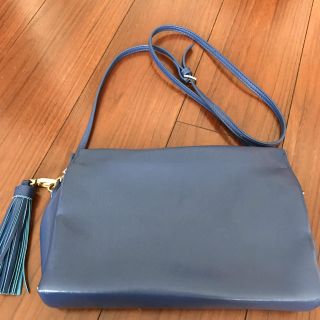 アズールバイマウジー(AZUL by moussy)のAZULbymoussy ネイビー ショルダーバッグ(ショルダーバッグ)