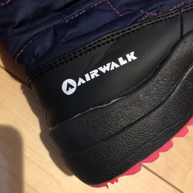 AIRWALK(エアウォーク)のAIRWALK エアーウォーク ブーツ18センチ キッズ/ベビー/マタニティのキッズ靴/シューズ(15cm~)(ブーツ)の商品写真