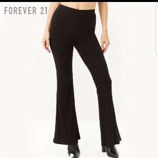 フォーエバートゥエンティーワン(FOREVER 21)のforever21 リブフレアパンツ(カジュアルパンツ)