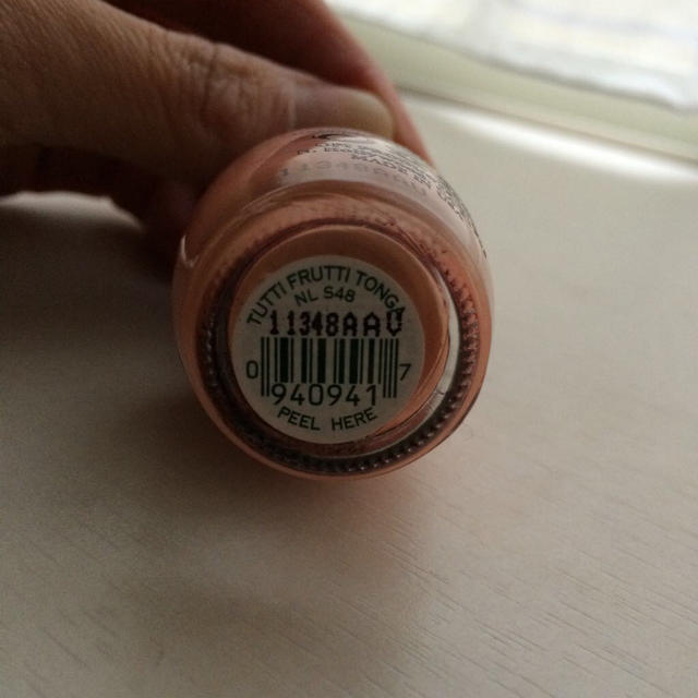 OPI(オーピーアイ)のOPI ネイルラッカー ピンクベージュ系 コスメ/美容のネイル(その他)の商品写真