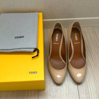 フェンディ(FENDI)のFENDI  新品 エナメルパンプス 春(ハイヒール/パンプス)