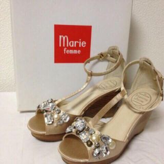 マリーファム(Marie femme)のウェッジ華やかサンダル・美品(サンダル)