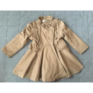 ザラ(ZARA)の美品！韓国服アニカの春秋冬用ベージュフリルトレンチコート100！(コート)