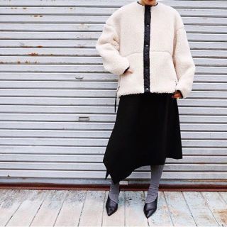 ハイク(HYKE)のazu様専用 hyke ボアジャケット18aw ホワイト サイズ1(ノーカラージャケット)