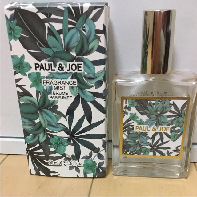 PAUL & JOE(ポールアンドジョー)のポール&ジョー フレグランス ミスト 001 コスメ/美容の香水(香水(女性用))の商品写真