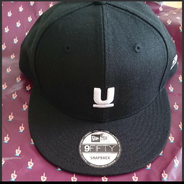 UNDERCOVER(アンダーカバー)の新品 undercover new era cap ブラック スナップバック メンズの帽子(キャップ)の商品写真