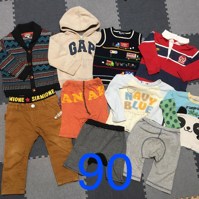 babyGAP(ベビーギャップ)の♡男の子 冬物 23点 まとめ売り！！♡ キッズ/ベビー/マタニティのキッズ服男の子用(90cm~)(Tシャツ/カットソー)の商品写真