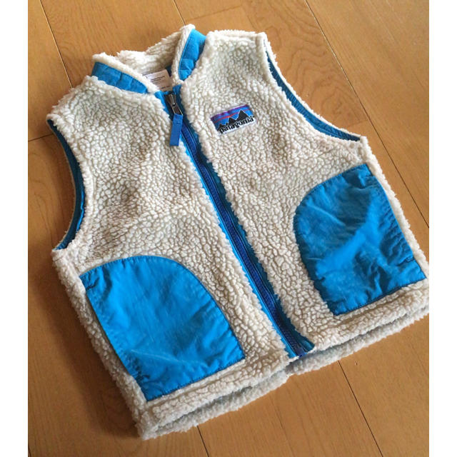 patagonia(パタゴニア)のパタゴニア  キッズベスト♪ キッズ/ベビー/マタニティのキッズ服男の子用(90cm~)(ジャケット/上着)の商品写真