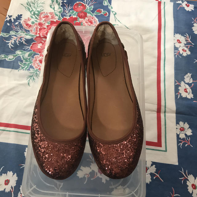 UGG(アグ)のUGG / flat shoes レディースの靴/シューズ(バレエシューズ)の商品写真