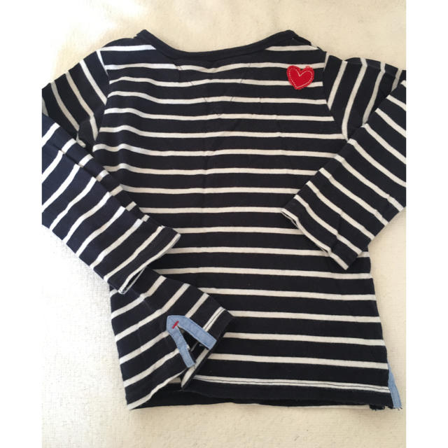 TOMMY HILFIGER(トミーヒルフィガー)の【used】長袖Tシャツ キッズ/ベビー/マタニティのキッズ服女の子用(90cm~)(Tシャツ/カットソー)の商品写真