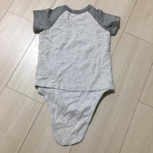 babyGAP(ベビーギャップ)のBabyGAPロンパース キッズ/ベビー/マタニティのキッズ服男の子用(90cm~)(その他)の商品写真